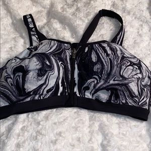 VS underwire sports bra